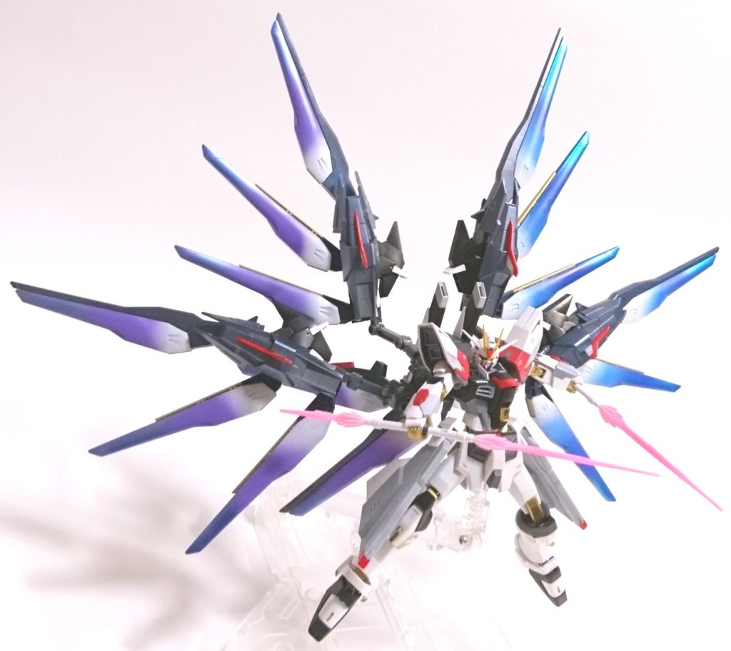 【おまけ ビームジャベリン】
リアアーマーにアメストパーツを使用したので、実はサーベル4本装備です。
以上です!
これが学生時代最後の作品となりました。
ご覧いただきありがとうございました
(^.^)(-.-)(__)