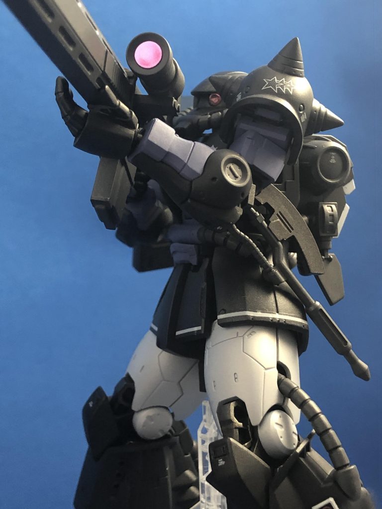 太ももの白がいい色出ました
銀サフ+クリアホワイト