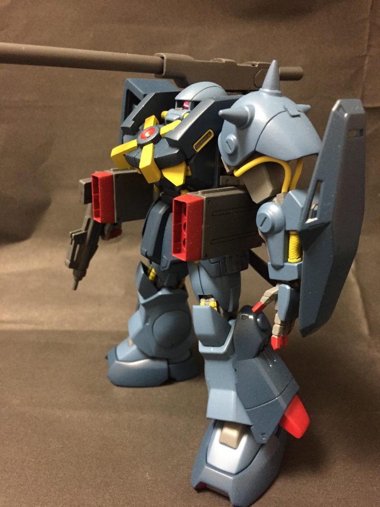 ミサイルポッドで脇が閉じれないぜ…( ˙꒳˙ )