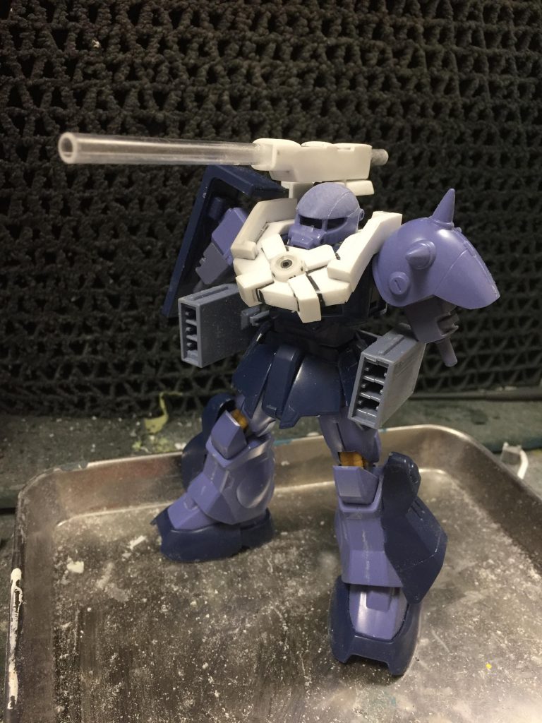 基礎はハイザックから.基本的にプラ板プラ棒で構成されています.