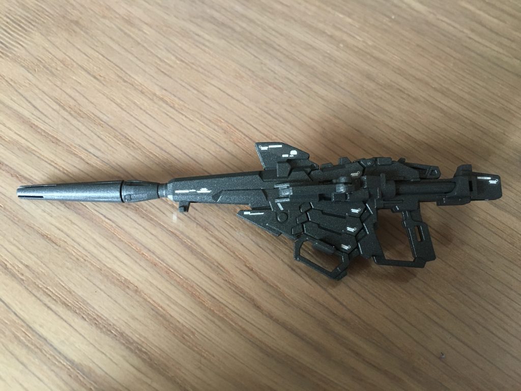 武器の塗装。この色気に入ってますw