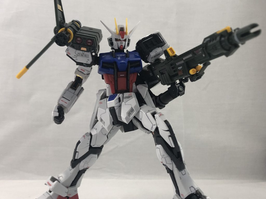 RGストライクガンダム–3枚目/制作者：しらたき