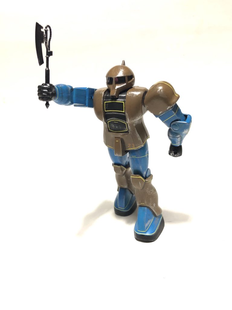 ｢悪ぃ子は居ねぇかー!!」
 
装備はヒートホークのみ。
旧ザクの場合はあるだけマシ。
 
なんでヒートトマホークじゃなくてヒートホークなのかなぁと思う。