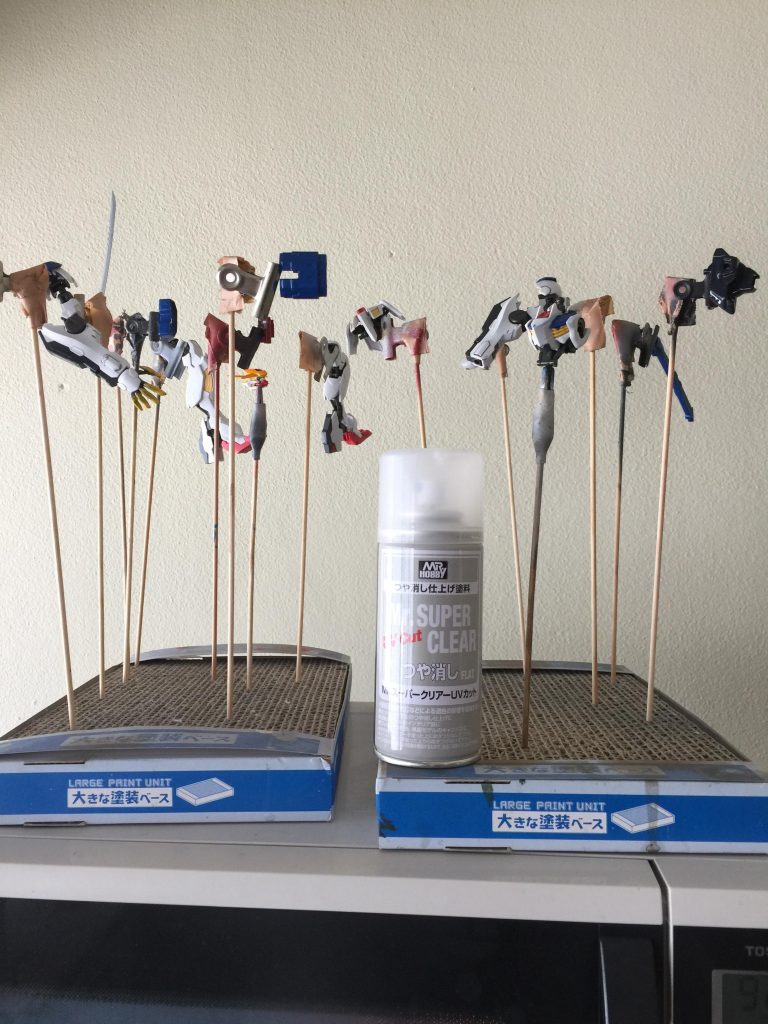 バルバトスルプスレクス
つや消しトップコートを吹き
制作工程です。
ちなみに この工程の 写メしか
残ってませんでした。