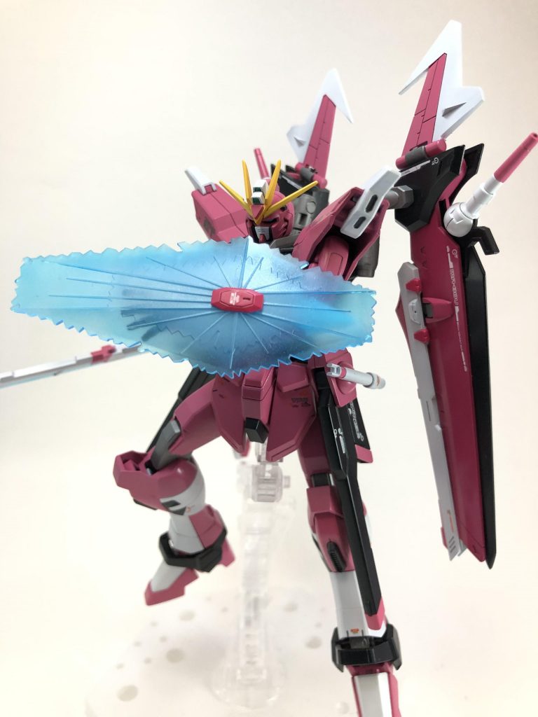 シールドも少しグラデーション頑張りました。