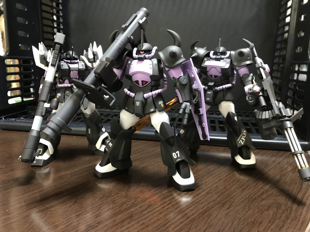 新訳 黒い三連星–9枚目/制作者：真樹京介