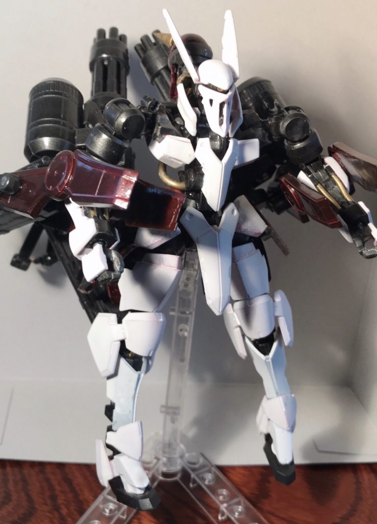 前から見たグリムゲルデですね、一応こっちが兎？のイメージで塗装なんかもしました。こっちは特に改造してないのでそのままですね。