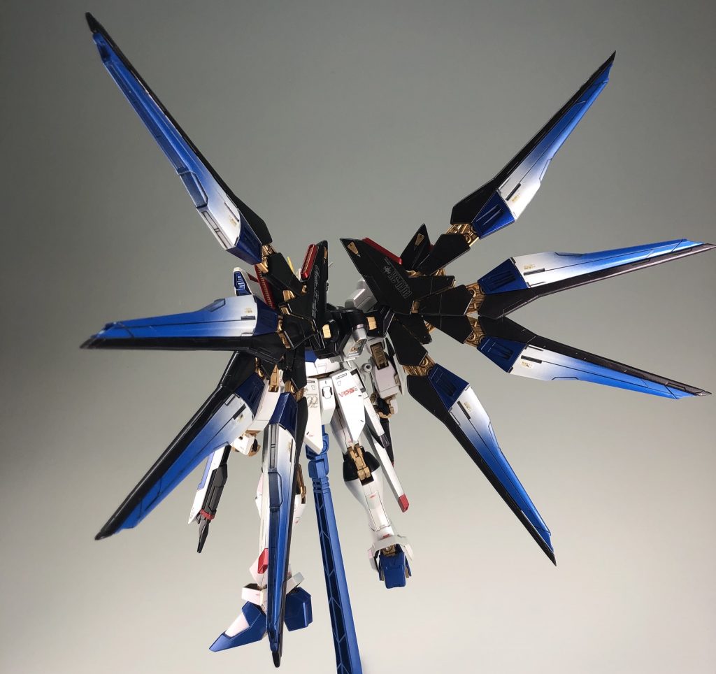 黒:クレオスサーフェイサー1000→ガイアEXブラック→やみふさブラック