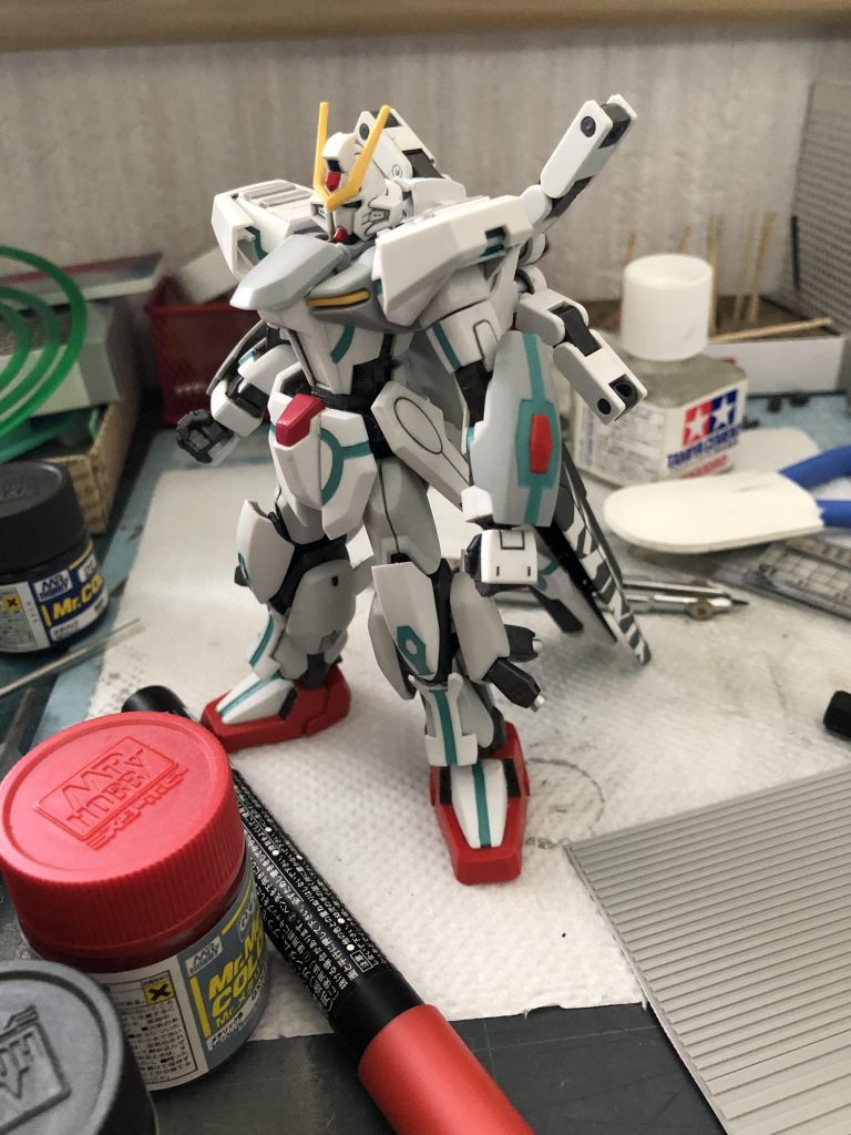 デカール貼る前です