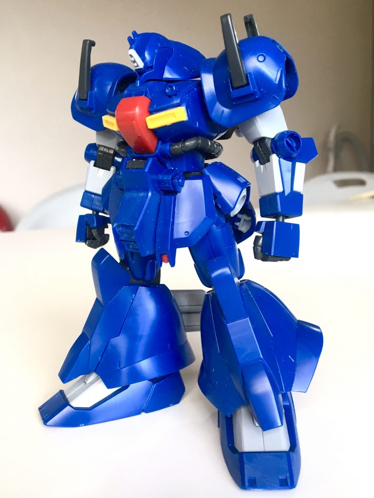 首延長、肩引き、爪先開き、股関節前下移動、前アーマー下げ、でこんな感じ。
ここから、もう少しアゴを引きたくて胸上装甲を開口してしまいましたw