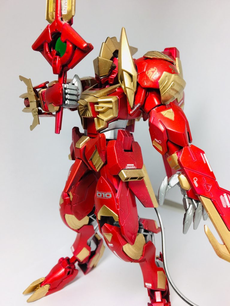 騎士っぽいポーズ。