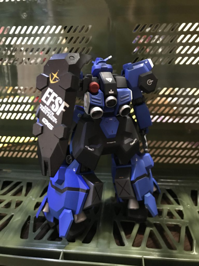 後ろ