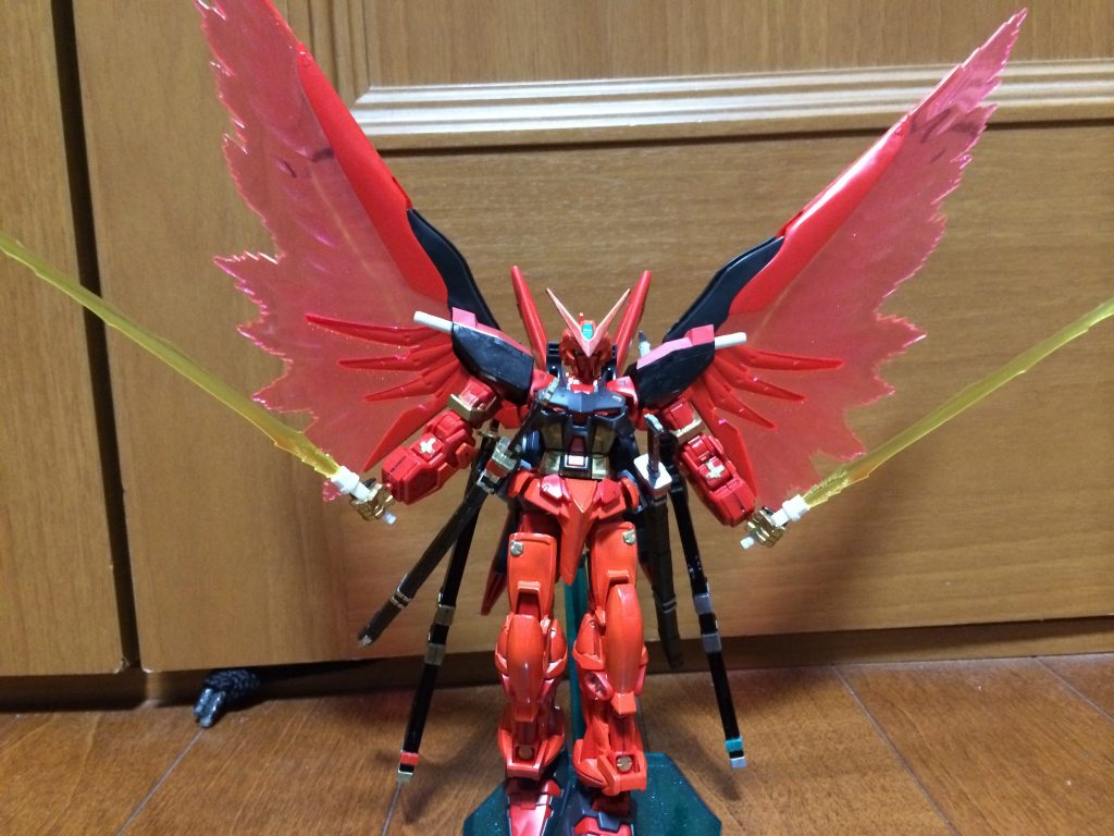 デスティニーの羽をつけてみたり