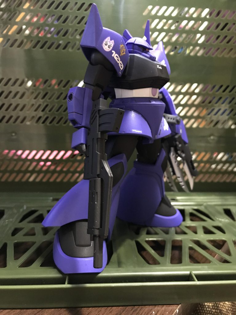 右手にはギラドーガたちと同じヤツ✨