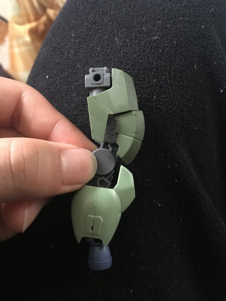 グレイズの脚を用いた延長はフレームを接着しました。