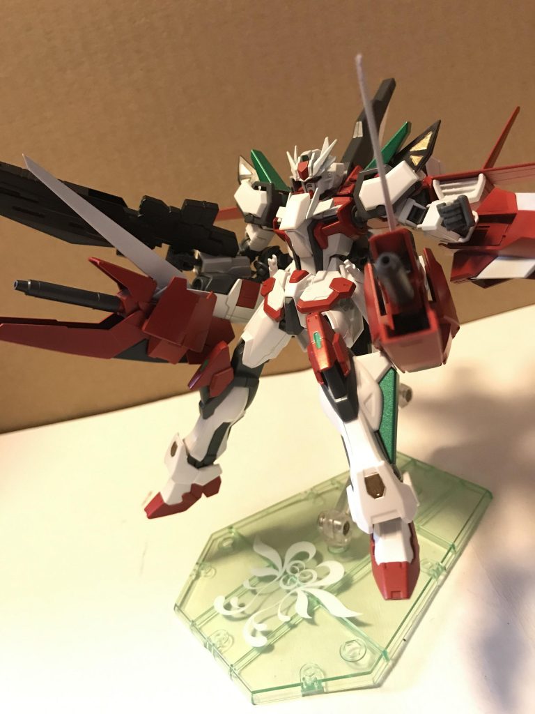 ライオットビームキャノン
ライオットブースターに装備されている武器で強力なビームを打てる他ロングビームサーベルとしても使用できる