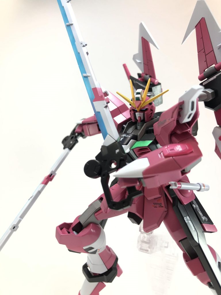 カラーリングはインフィニットジャスティスを参考にしました。