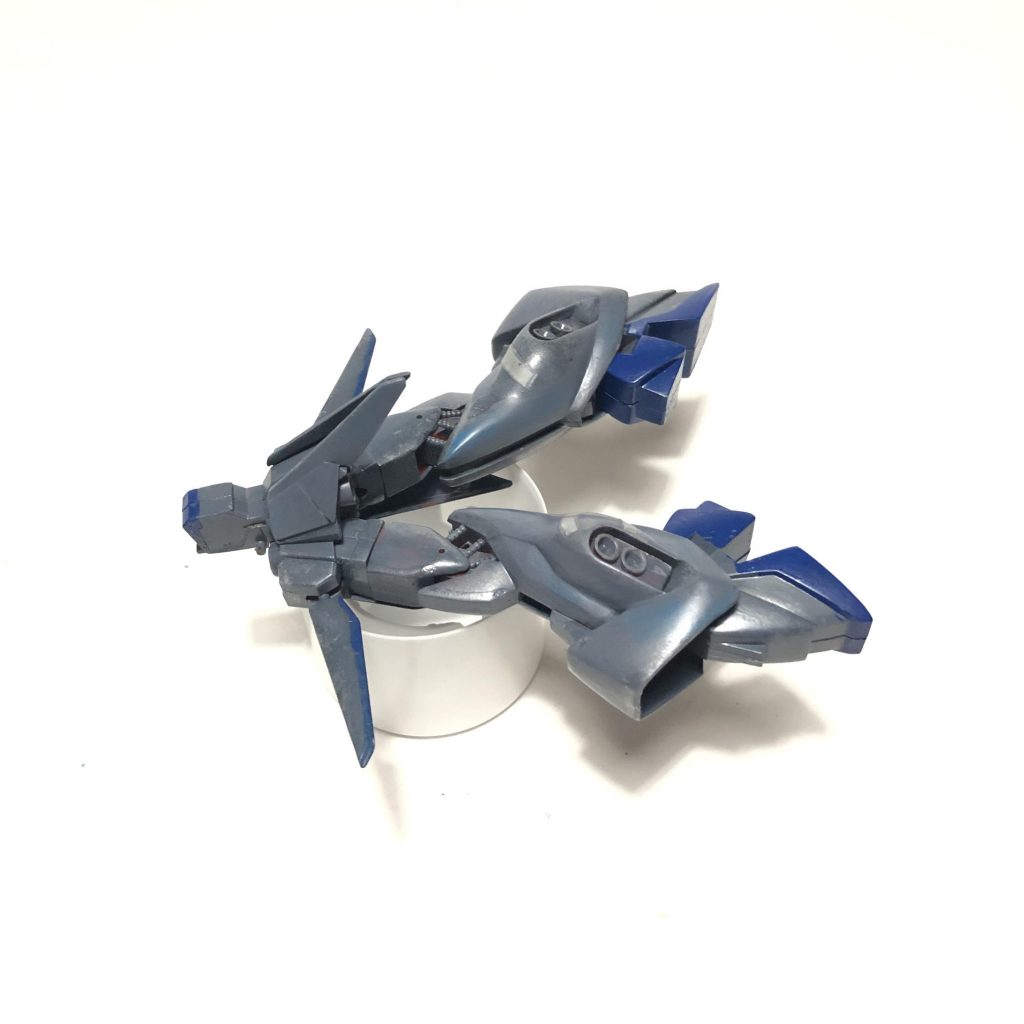 バウナッター
 
下半身部分の戦闘爆撃機
 
バウアタッカーからの遠隔操作による無人機