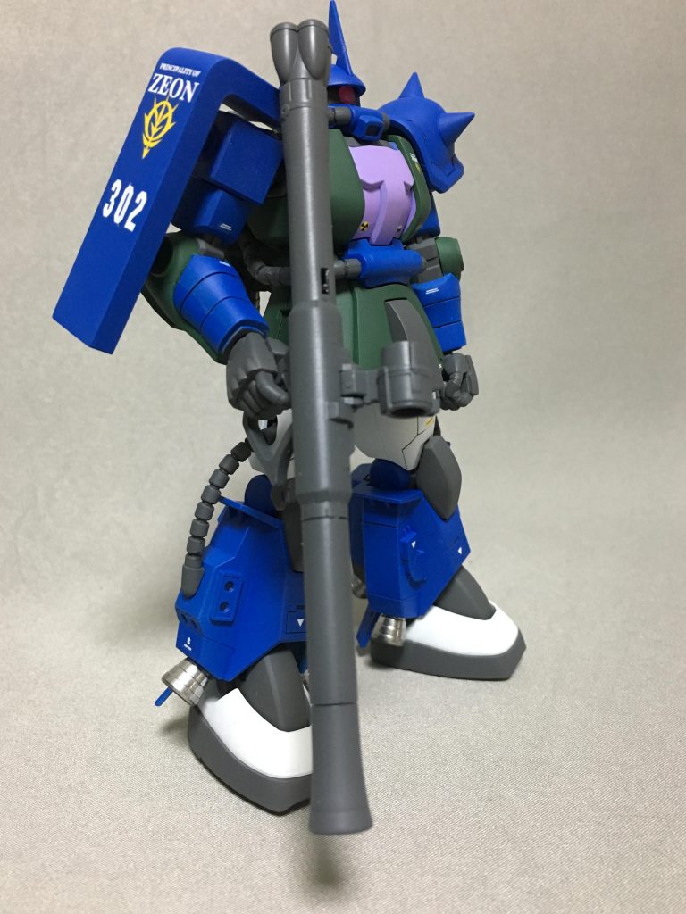 MS-06R-1 ザクⅡガトー専用–3枚目/制作者：marion(まあ)