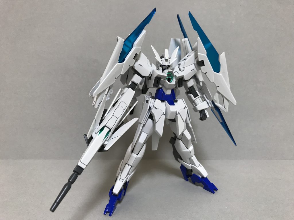 ホワイトはつや消しとパールホワイトの2色を使ってます
カメラやAGEシステムには付属のシールを切って貼りました