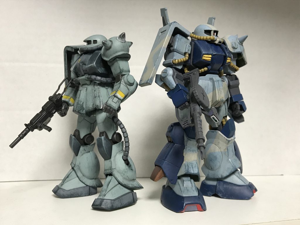 最後に、前回のFGザクⅡとツーショットです！  自分なりに満足な出来栄えです！