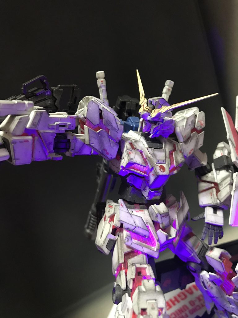 にゅーたいぷですとろいやーしすてむ…
中二感万歳！
NTD!NTD!NTD!USA!USA!
ブラックライトで発光！