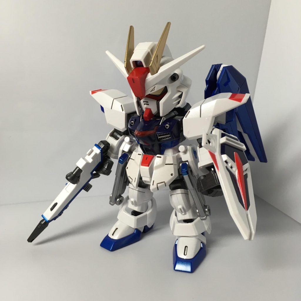 CSフレームで作成しています。
このためにCSフレームで組んでたRX-78を解体しました...