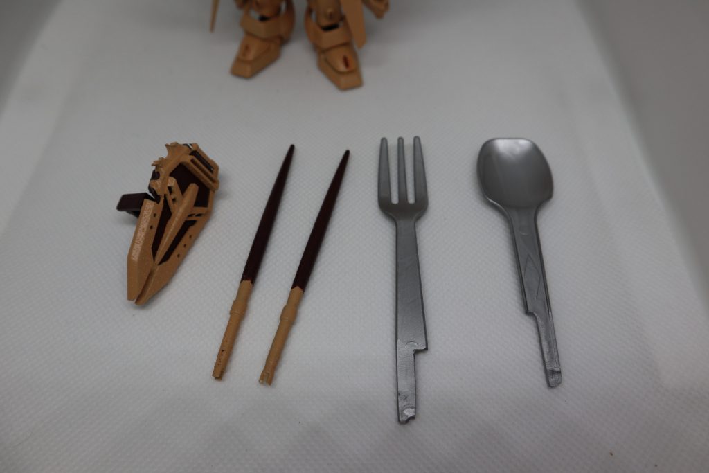 シールドは噛んだ後のようにしました。