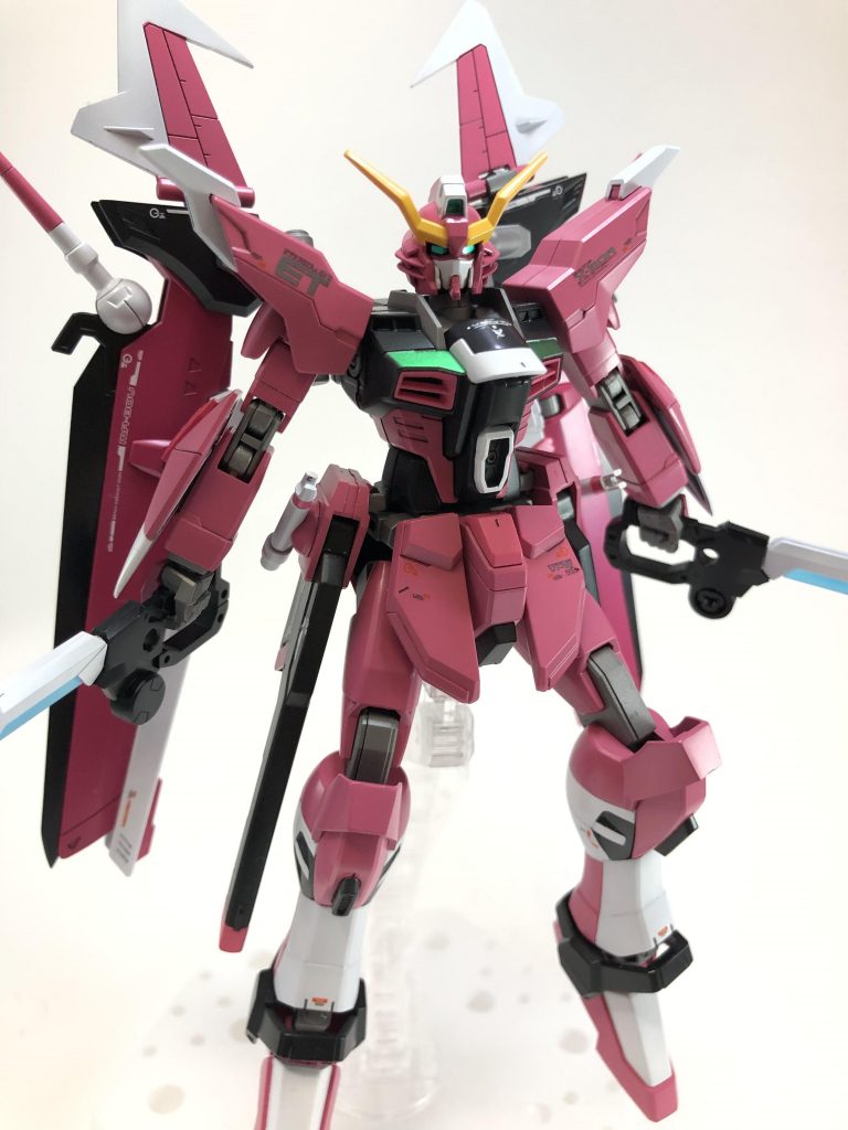 一応、ラヴファントムの頭部も塗装しました。