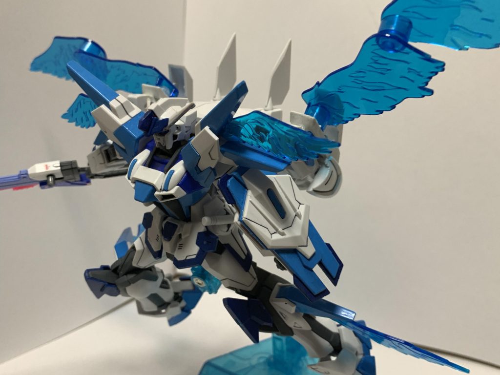 【運用の注意点】
エネルギー放出を行うことにより、スカイモード時に問題になったエクシルエンジンの高出力による長時間運用時に発生したオーバーヒート問題は解決した。
しかし、無重力下とはいえ、その絶大なパワー故にパイロットの身体の負荷が掛かる。
それ故に長時間の稼働についてはリミッターが設けられている。