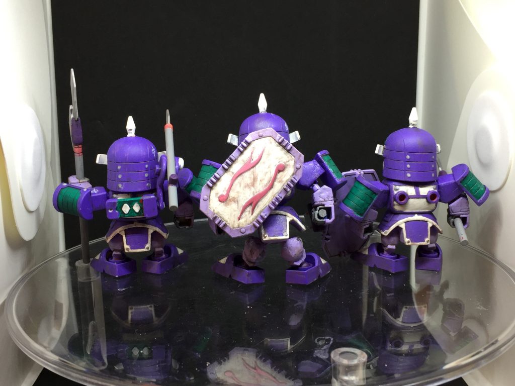 バックショット 塗り汚しに失敗した盾は見えづらい背中に