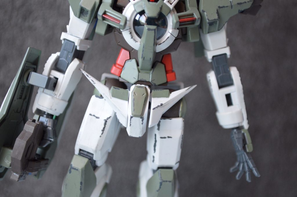 腰部です。ランナーを足して延長し尖らせました。延長の練習をしたかったので特に意味はなし。