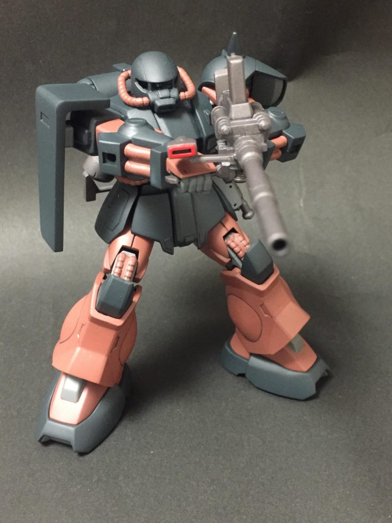 命名:マゼラ・トップ砲改
連邦規格のセンサーを取りつけ，グリップを可動化．ストックを取付けることで安定した狙撃を行う事が出来る．…ろまん( ˙꒳​˙  )