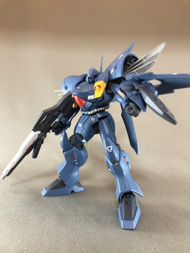 シールドはファンネルに