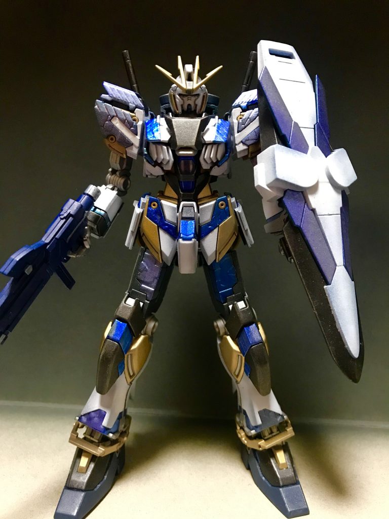 直塗りだと安定しないメタリック系の塗装が綺麗に塗れるのはいいですね
けど今回は失敗しました…泣
エアー缶が冷えて圧力が安定しないのでムラになります
使われる方はエアー缶をいくつかあらかじめ用意して、冷えたら交換したらいいと思います^_^