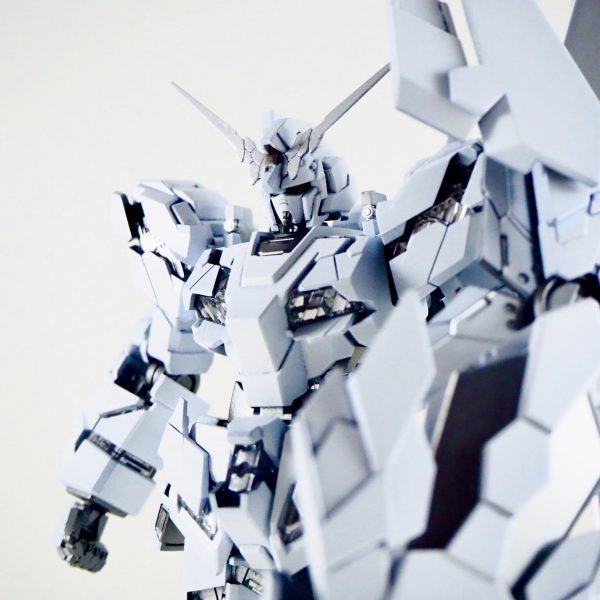 ホワイト・プリズム