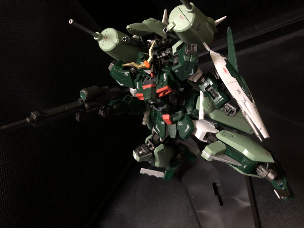 oyz「スティング!気をつけろ!!あれは...!ムラサメ3人組だっ!」
スティング「チッ…戦闘能力で負けてる?…俺が!?」
oyz「ガンダムタイプでムラサメに負けてちゃダメでしょ...。」
スティング「ああ?あんなのに負けるかよっ!」
oyz「アレ?おかしいな?前に撃墜されちゃってるんだけど、記憶消されちゃったかな?」