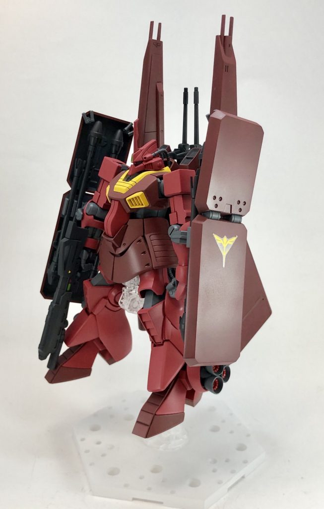 サイドアーマーが何のパーツかわからないのとスクラッチ苦手なので妥協しました。