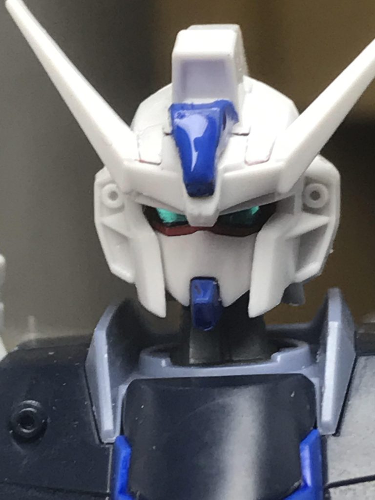 顔ドアップ。ストライクのマスクはヤスリで削ってみたらスリットが消えたので今回の機体を作るきっかけになりました。