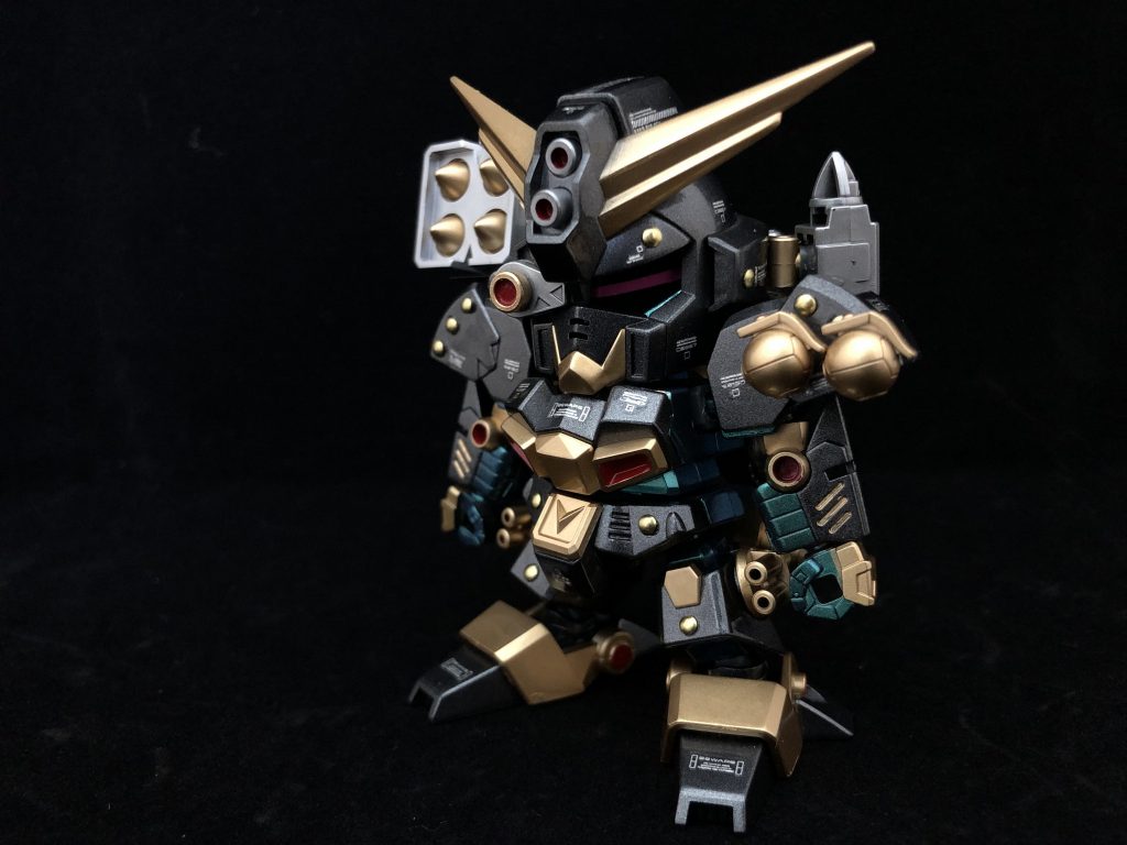 ニセコマンドガンダムGK–3枚目/制作者：@peatcore