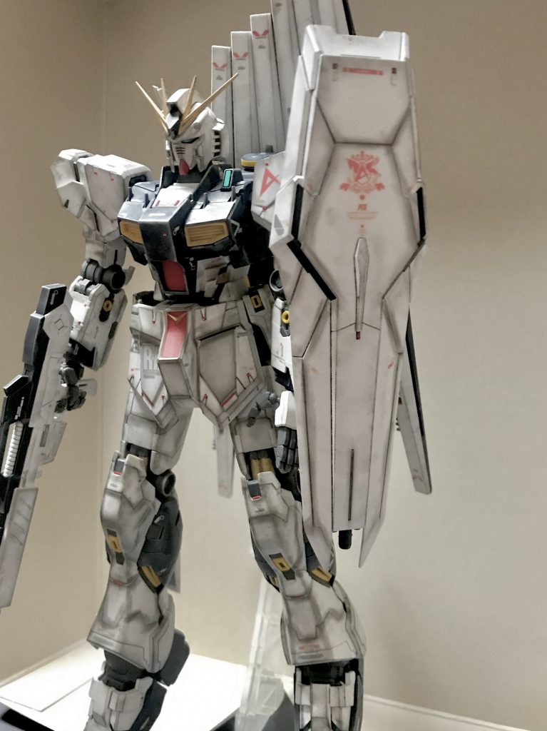 νガンダム–4枚目/制作者：@sudachild