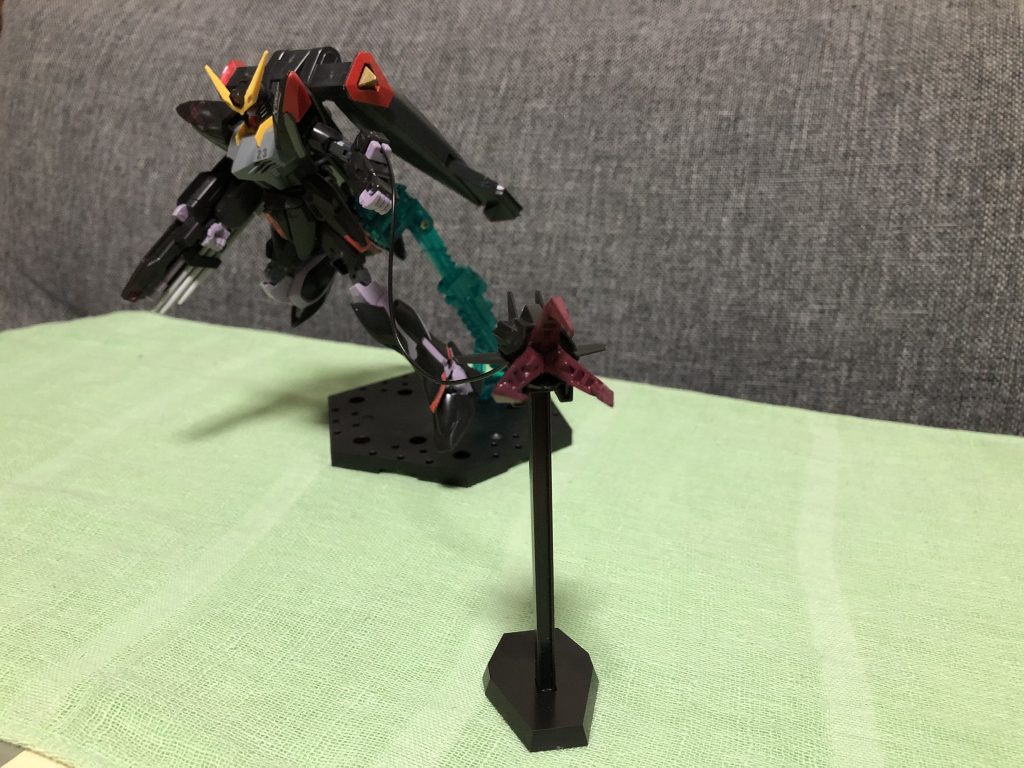 ミラージュコロイドを解除してからの攻撃！二重関節にしたので種ポーズを取りやすくなりました。