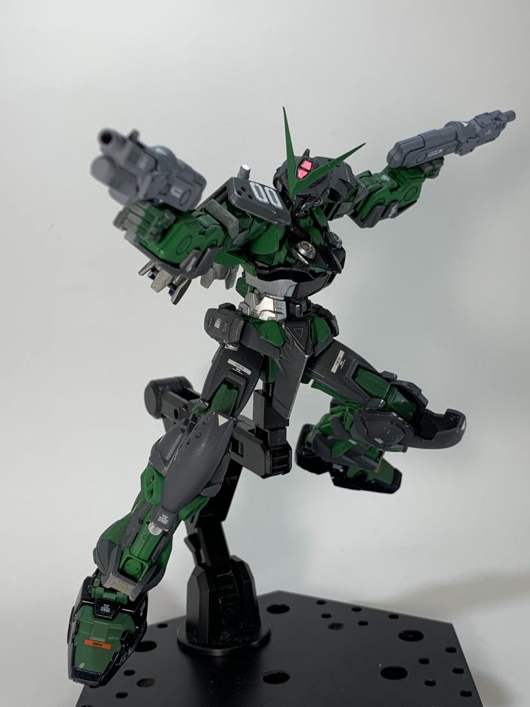 素体のみ。ガンカタも中々いい感じ。自分でも結構好きです。