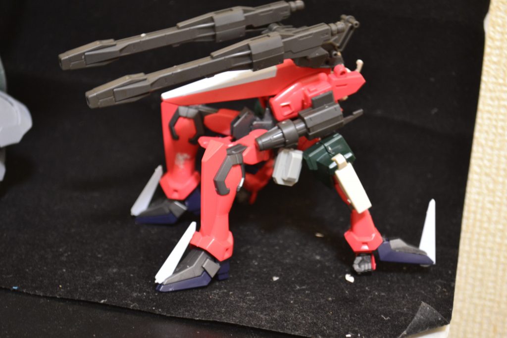 ガンキャノン機能の他にガンタンクも盛り込めるんじゃないかと思ったときの状態です。