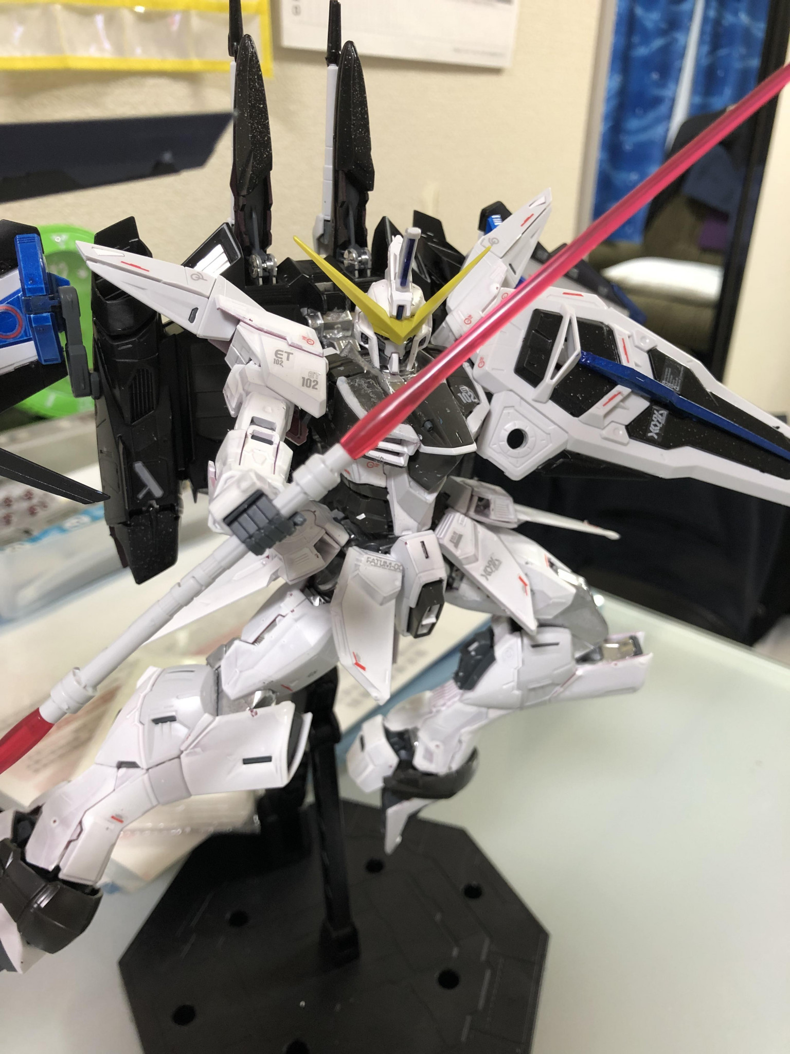 白い正義 D Xさんのガンプラ作品 Gunsta ガンスタ