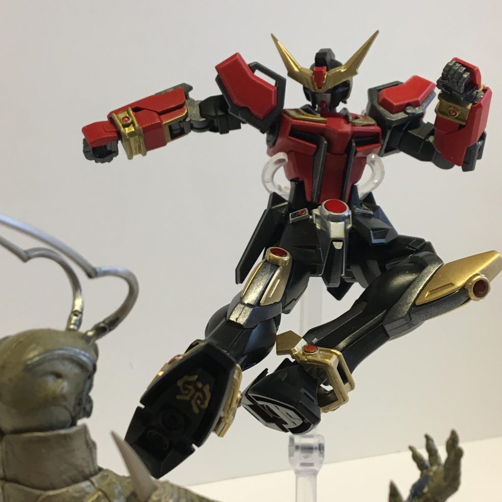 クウガの必殺技 マイティキック‼️
足裏のマークも集中して筆書きしました。