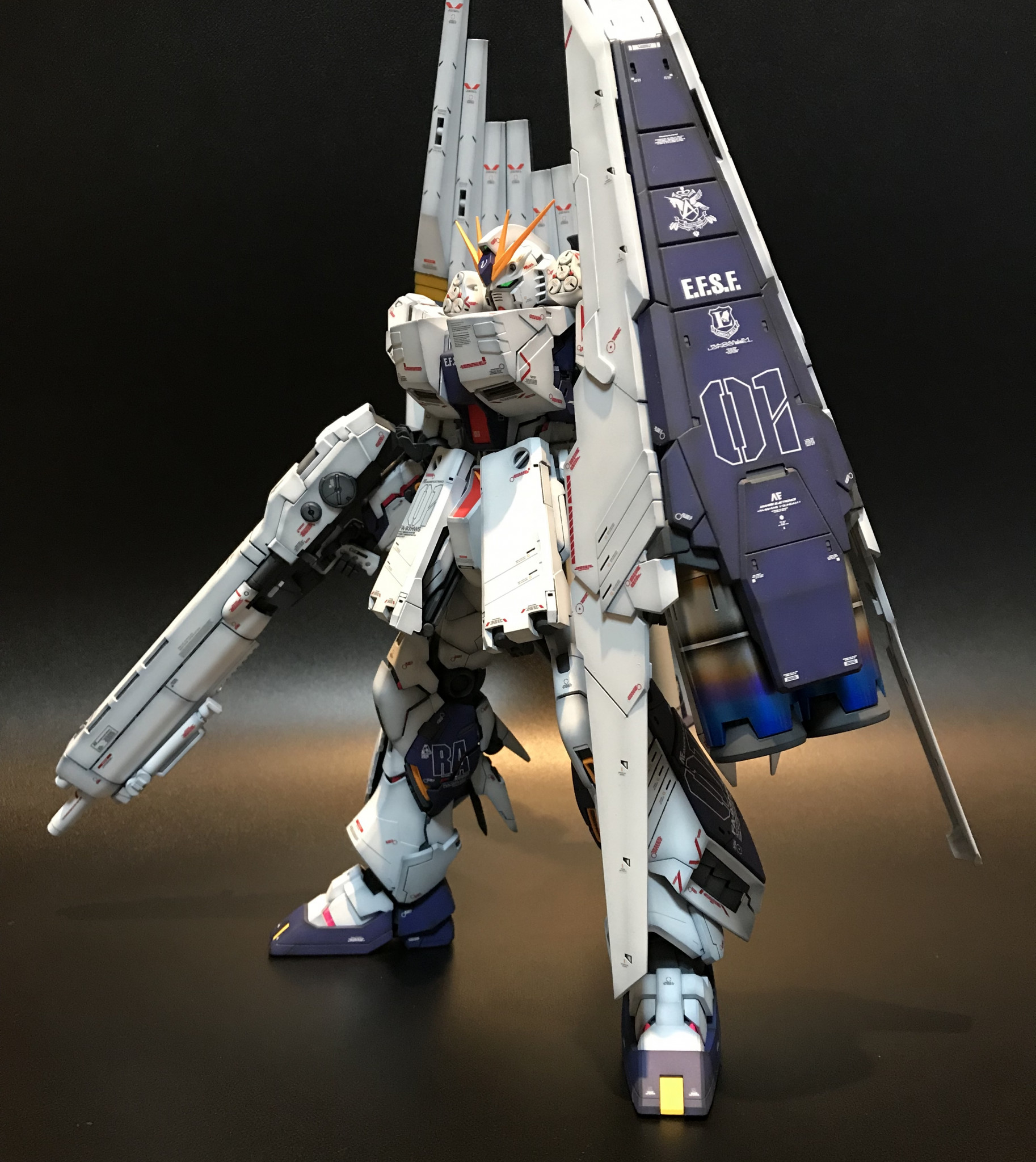 MG νガンダムVer.ka 全塗装 プラモデル 完成品 - 模型/プラモデル