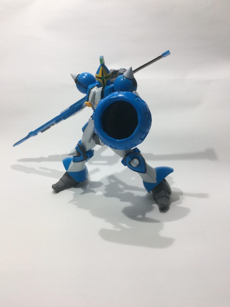 シールドのパテの整形が難しくかなり残念な仕上がりになってしまったので今度再挑戦したいところです…