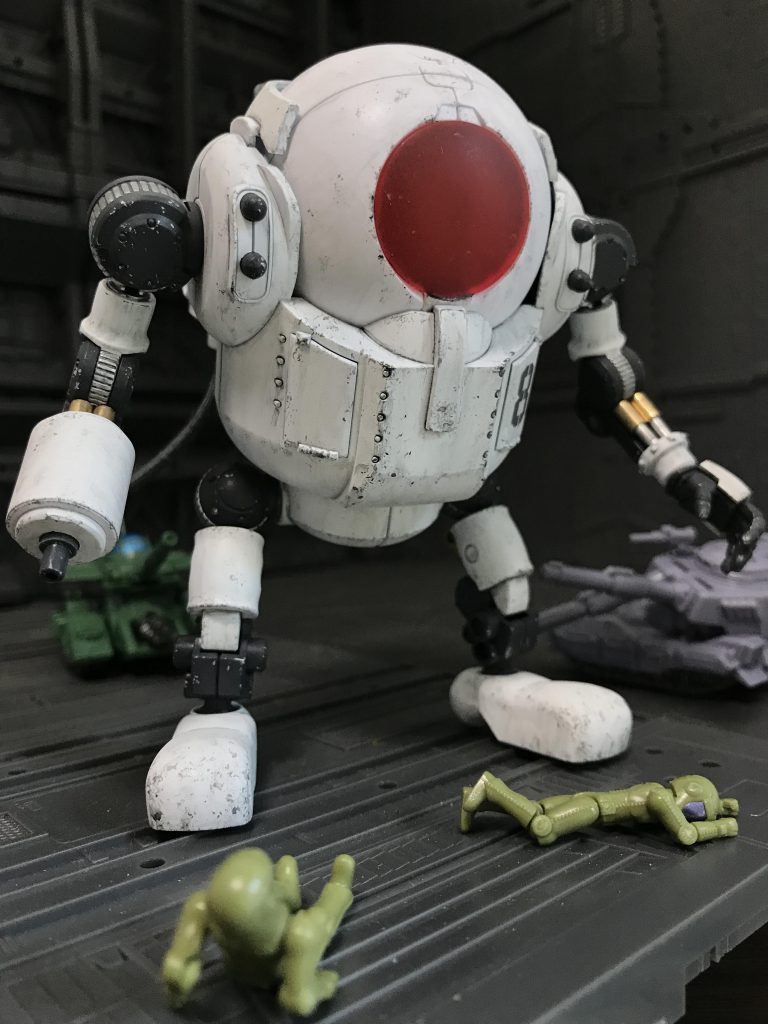 マイクロウォーズと合わせてジオラマ風に。