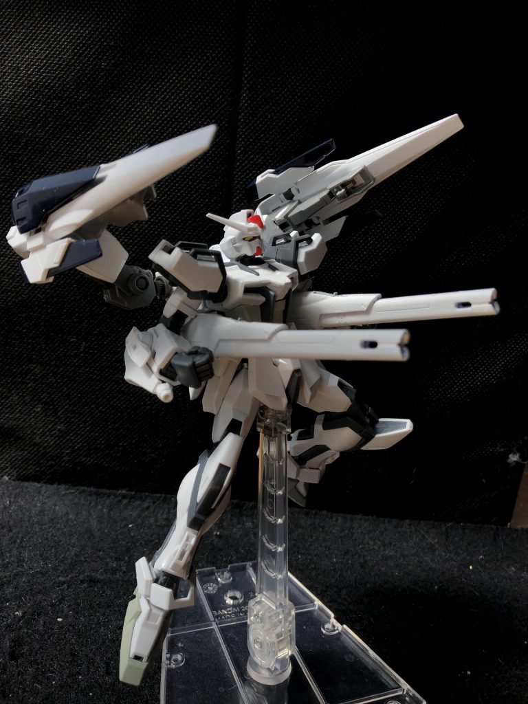 メイン画像が第3のモードで、スラスターとしての機能の他、ビーム砲としても活躍します。フルバーストォッ！！